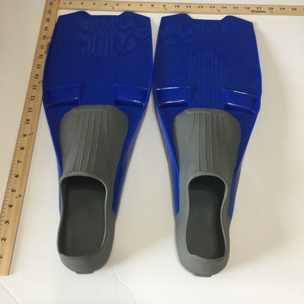 Blue and Gray Swim Fins mens size 9-10
